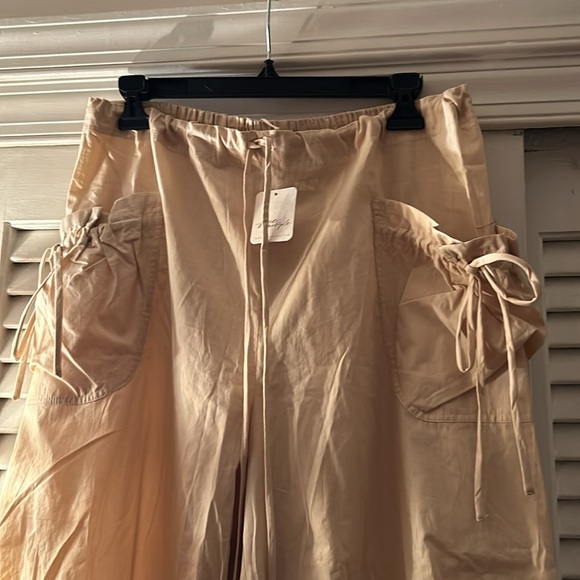 NWT - Free People Balloon Pants - Picture 2 of 6